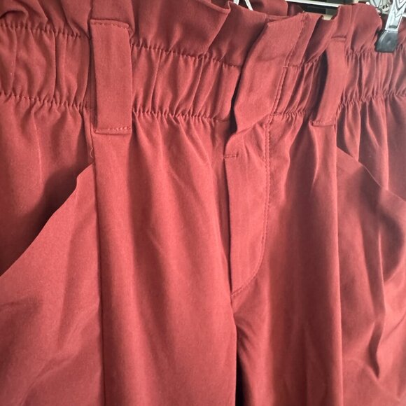 Athleta Skyline Paperbag Pant, Deep Crimson, Size 4 - Picture 4 of 5